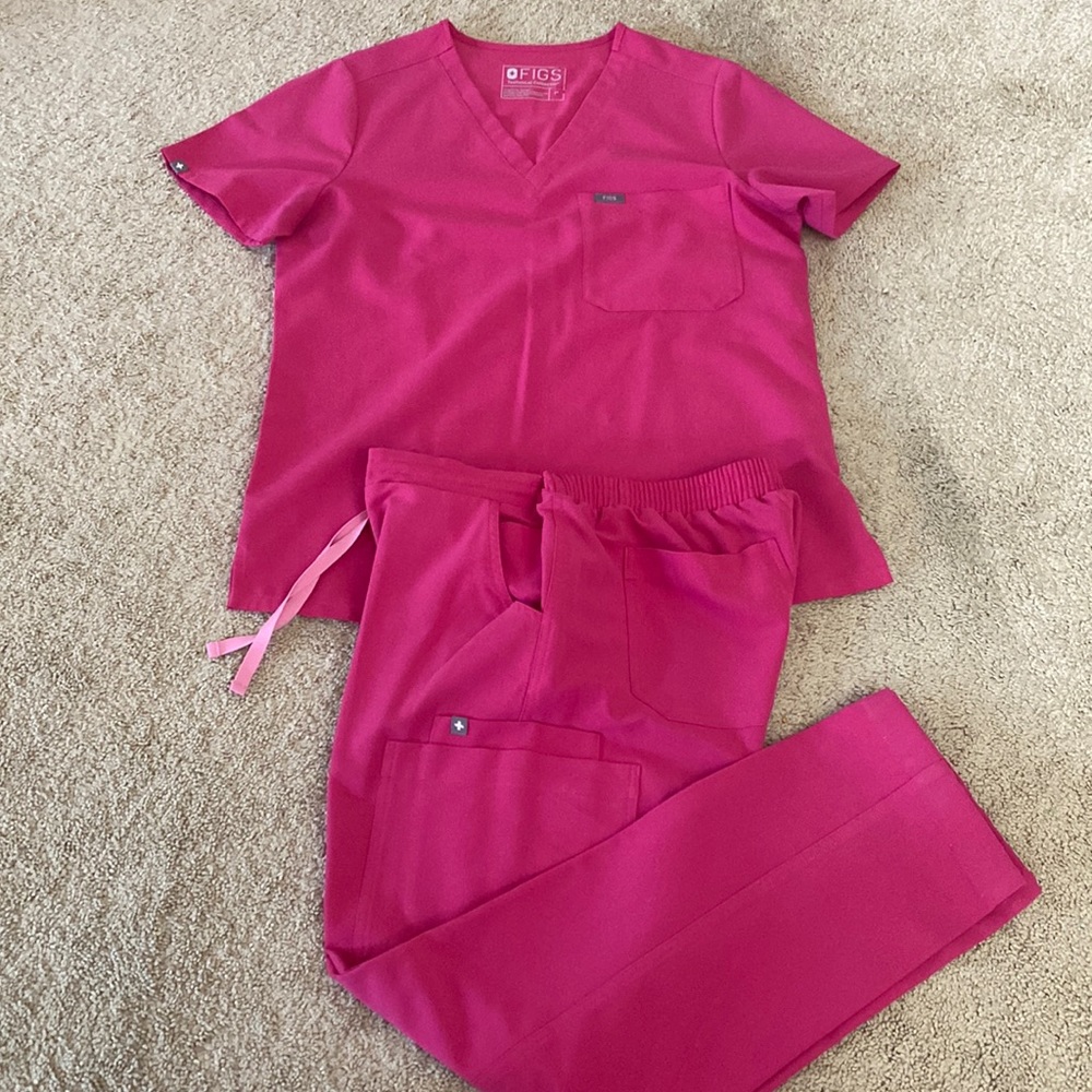Womens figs hot pink